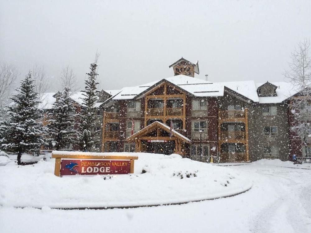Pemberton Valley Lodge Eksteriør billede