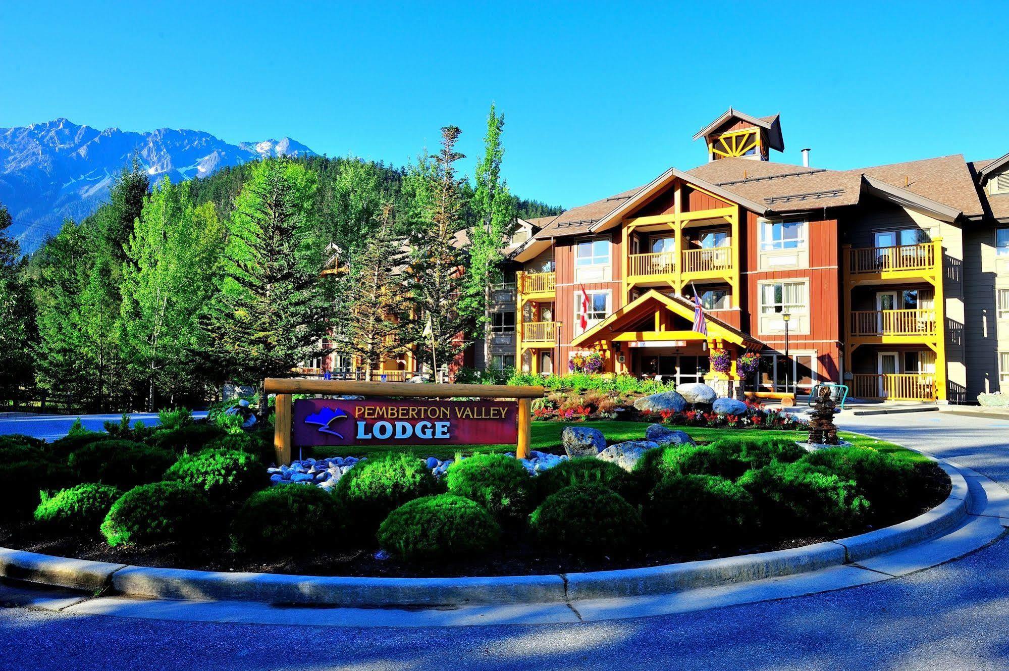 Pemberton Valley Lodge Eksteriør billede
